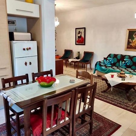 Marys House , Lovely 2-Bedroom Apartment Thessaloniki Exterior photo